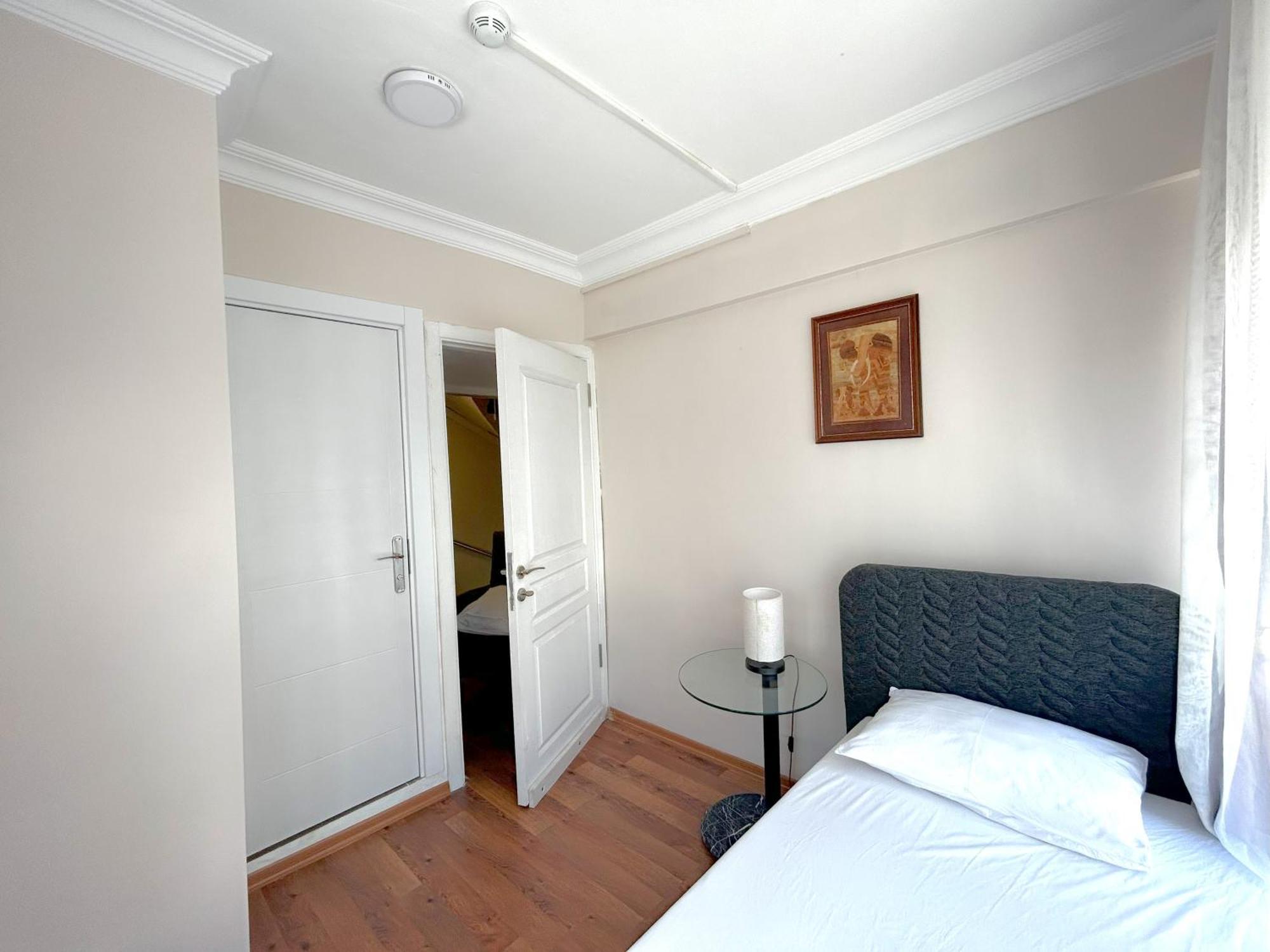 Hotel Meydan Pansiyon Uskudar à Istambul Extérieur photo